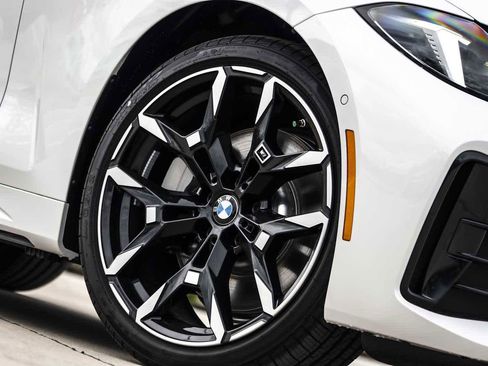 Used 2025 BMW 430i Coupe w/ M Sport Package image 6