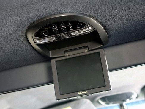 Used 2001 Cadillac De Ville Limousine FWD image 20