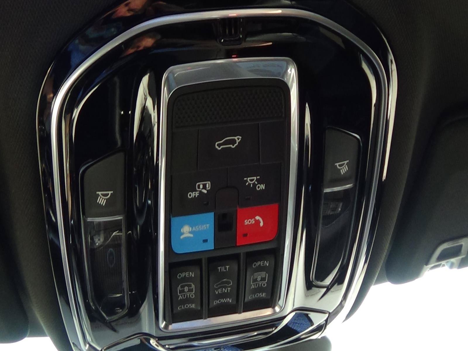 Certified 2024 Jeep Grand Cherokee L Summit w/ Luxury Tech Group V AWD/4WD image 30