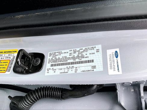 Used 2025 Ford F150 Lariat w/ Equipment Group 501A Mid AWD/4WD image 3