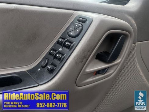 Used 2003 Jeep Grand Cherokee Laredo AWD/4WD image 31