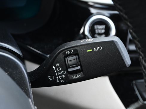 Used 2023 BMW 530i xDrive w/ Premium Package image 35