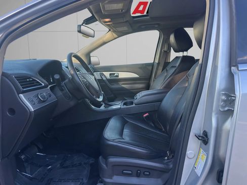 Used 2012 Lincoln MKX AWD image 12