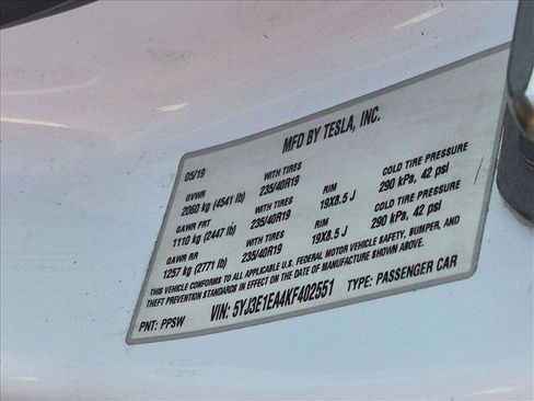 Used 2019 Tesla Model 3 Standard Range RWD image 23