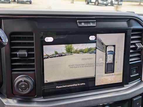 New 2026 Ford F250 Platinum w/ Tremor Off-Road Package image 26