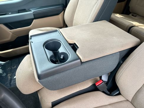 Used 2023 Ford F150 XLT image 20