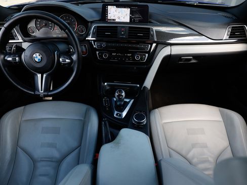 Used 2020 BMW M4 Coupe w/ Competition Package image 2