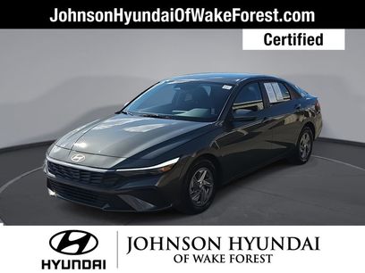 Certified 2025 Hyundai Elantra SE