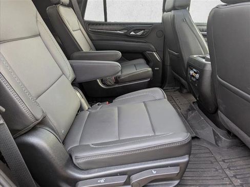 Used 2023 GMC Yukon Denali image 22