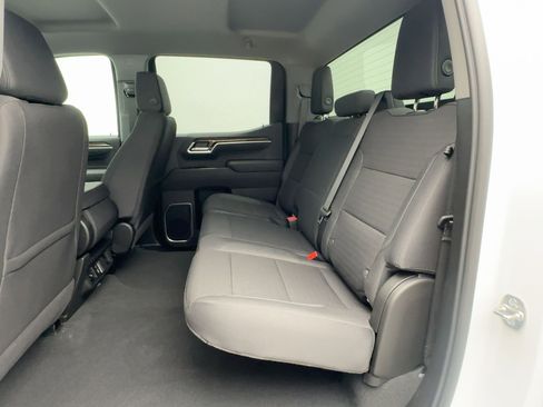 New 2026 Chevrolet Silverado 1500 LT image 14