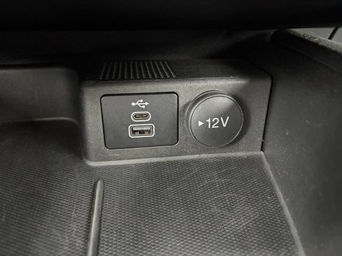 Certified 2025 Ford Escape Active AWD/4WD image 14