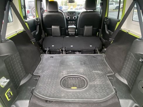 Used 2016 Jeep Wrangler Unlimited Sahara w/ Max Tow Package image 24