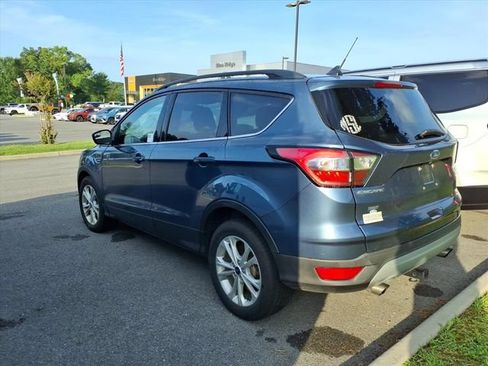 Used 2018 Ford Escape SE w/ SE Sync 3 Package AWD/4WD image 6