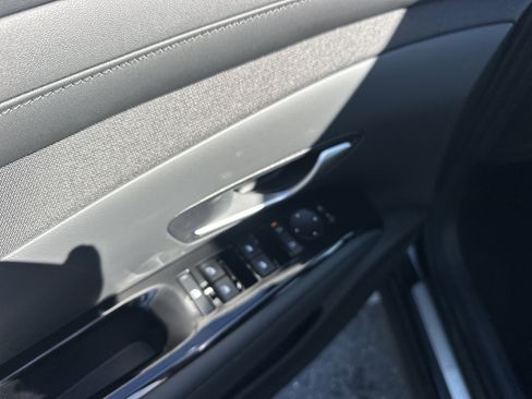 New 2026 Hyundai Tucson Limited w/ Tow & Go Package image 16