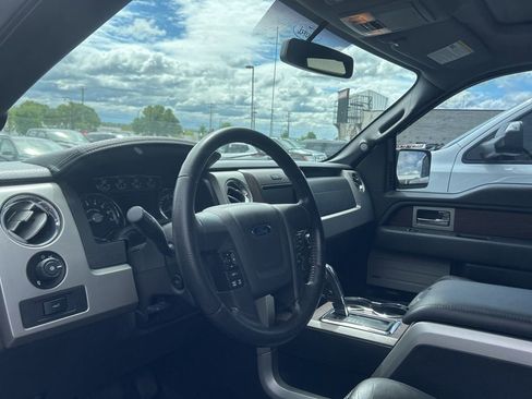 Used 2014 Ford F150 Lariat w/ Equipment Group 502A Luxury AWD/4WD image 11