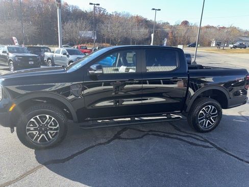 New 2025 Ford Ranger Lariat w/ FX4 Off-Road Package image 21