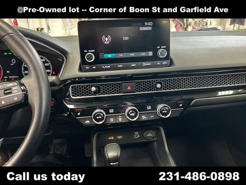 Used 2024 Honda Civic EX-L image 17