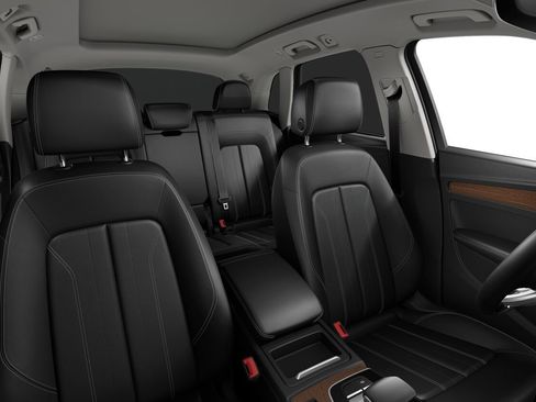 Certified 2023 Audi Q5 2.0T Premium Plus w/ Premium Plus Package AWD/4WD image 5