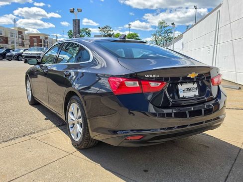 Used 2023 Chevrolet Malibu LT FWD image 3