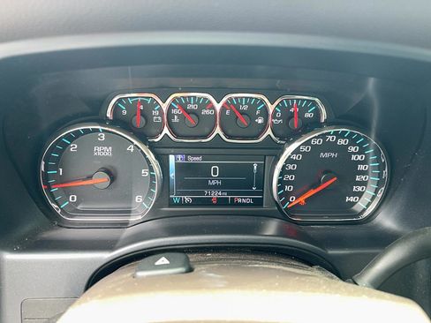 Used 2018 Chevrolet Silverado 1500 LT w/ All Star Edition AWD/4WD image 14