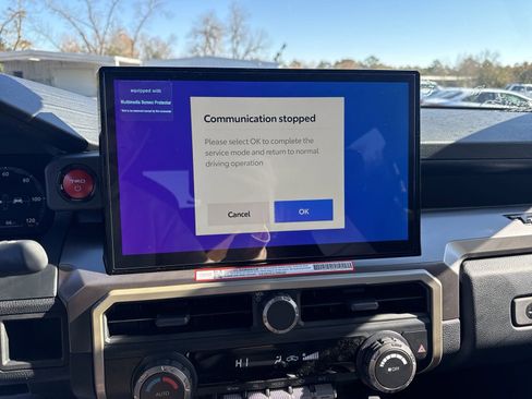 Used 2024 Toyota Tacoma image 19