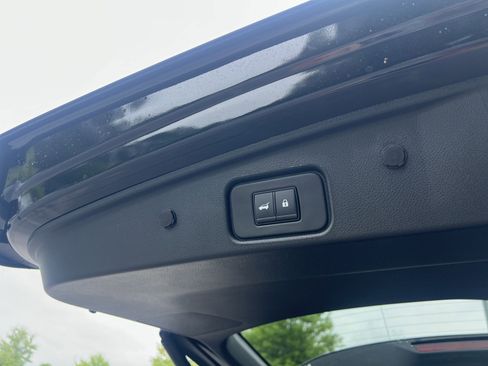 New 2026 Nissan Pathfinder SV FWD image 23