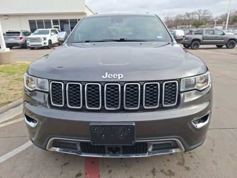 Used 2018 Jeep Grand Cherokee Limited image 9