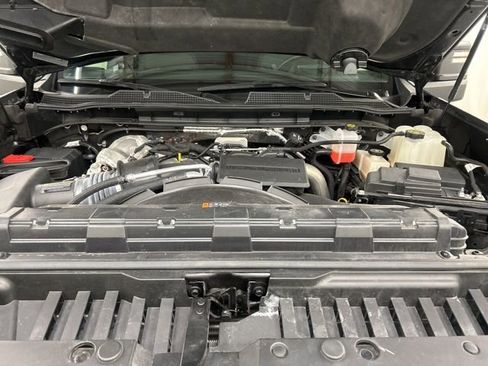 Used 2024 Chevrolet Silverado 3500 High Country w/ High Country Premium Package image 33