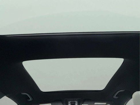 Used 2026 Mercedes-Benz GLA 250 4MATIC image 17