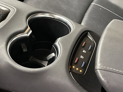 Certified 2021 Toyota Venza Limited w/ Advanced Technology Package image 29