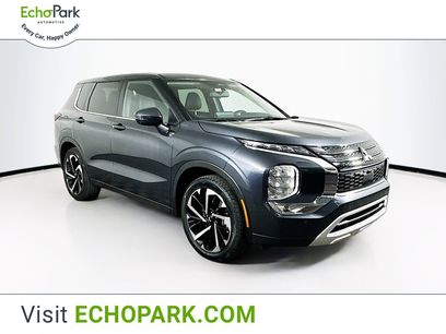 Used 2024 Mitsubishi Outlander SE