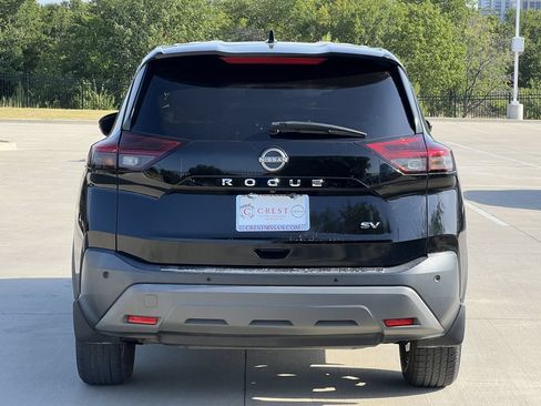 Used 2022 Nissan Rogue SV FWD image 4