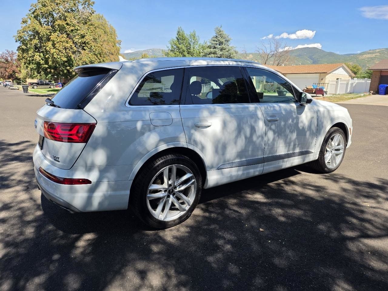 Used 2017 Audi Q7 3.0T Prestige AWD/4WD image 7