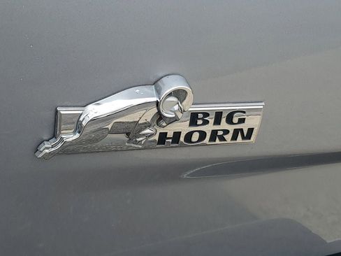 Used 2019 RAM 1500 Big Horn RWD image 28