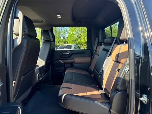 Used 2022 Chevrolet Silverado 3500 High Country AWD/4WD image 9