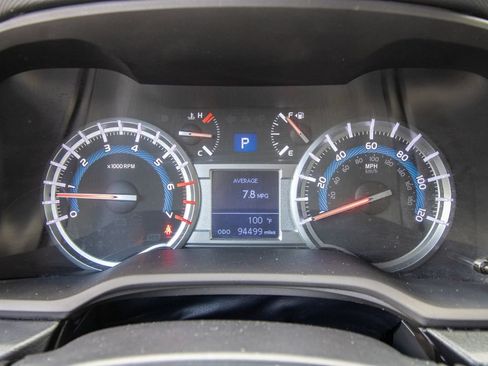 Used 2016 Toyota 4Runner Limited AWD/4WD image 36