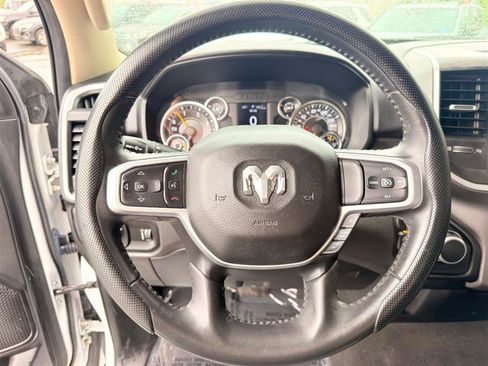 Used 2020 RAM 1500 Big Horn AWD/4WD image 12