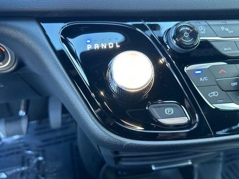 New 2026 Chrysler Voyager LX FWD image 17