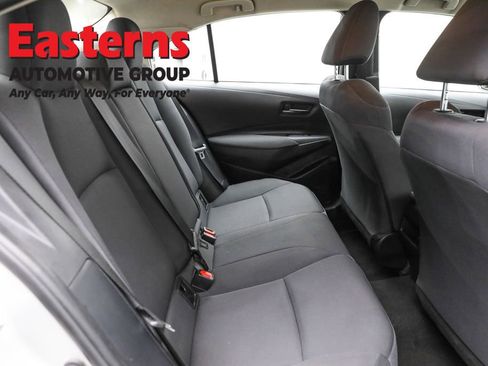 Used 2022 Toyota Corolla LE FWD image 23