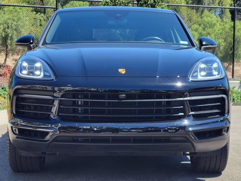 Certified 2023 Porsche Cayenne Coupe AWD/4WD image 10