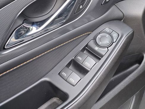 Used 2021 Chevrolet Traverse Premier w/ Redline Edition image 31