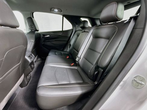 Used 2021 Chevrolet Equinox Premier FWD image 22