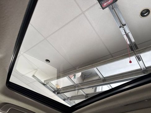 Used 2016 Toyota 4Runner Limited image 23