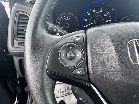 Used 2019 Honda HR-V Sport image 18
