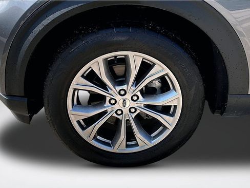 Used 2022 Ford Explorer Limited AWD/4WD image 33