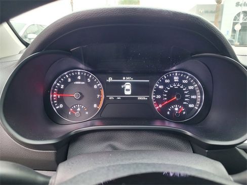 Used 2023 Kia Forte LXS image 22