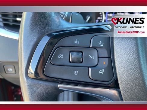 Used 2024 Buick Enclave Premium image 13