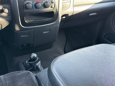 Used 2005 Dodge Ram 2500 Truck SLT w/ Quad Cab Big Horn Value Group image 15
