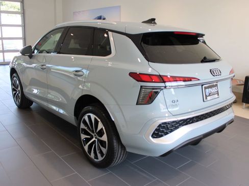 New 2026 Audi Q3 quattro 2.0T AWD/4WD image 32
