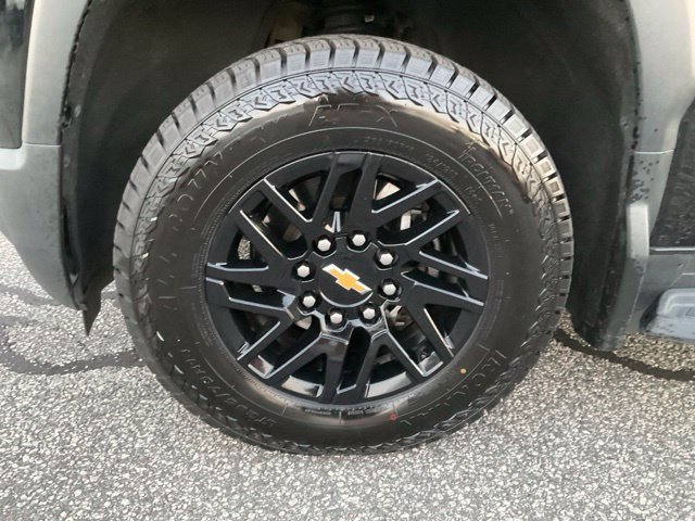 Used 2024 Chevrolet Silverado EV W/T AWD/4WD image 25